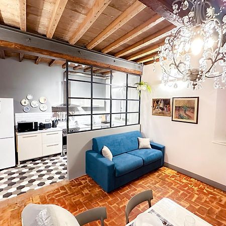 Apartamento Free Parking - Modena Prestige, La Porta Sul Centro Exterior foto